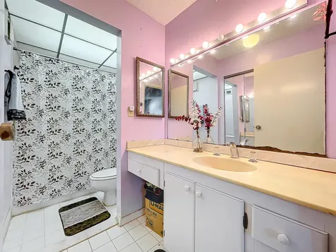 6080 Nw 44th Street Lauderhill FL 33319