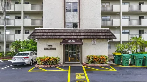 6080 Nw 44th Street Lauderhill FL 33319