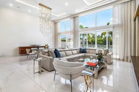 3506 NW Clubside Circle Boca Raton FL 33496