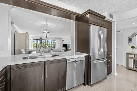 5589 Fairway Park Drive Boynton Beach FL 33437