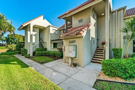 5589 Fairway Park Drive Boynton Beach FL 33437