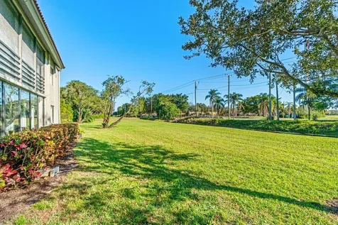 5589 Fairway Park Drive Boynton Beach FL 33437