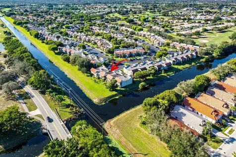 5589 Fairway Park Drive Boynton Beach FL 33437