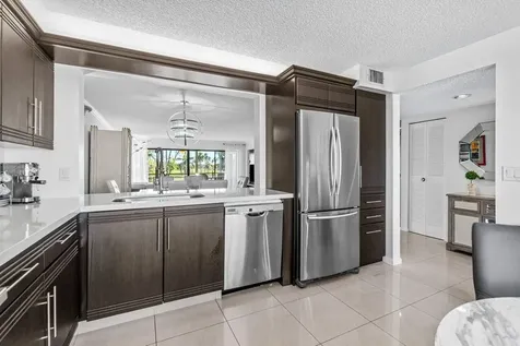 5589 Fairway Park Drive Boynton Beach FL 33437