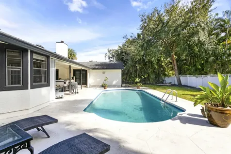1855 Primrose Lane Wellington FL 33414