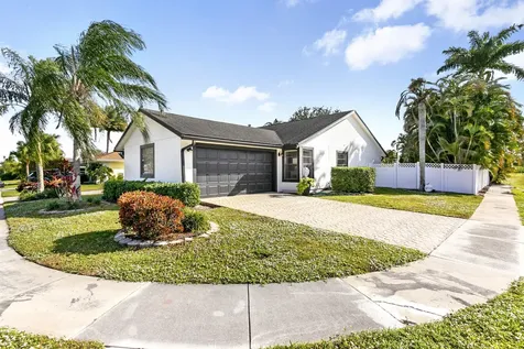 1855 Primrose Lane Wellington FL 33414