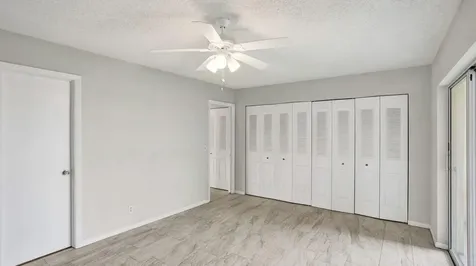 118 Sheffield West Palm Beach FL 33417