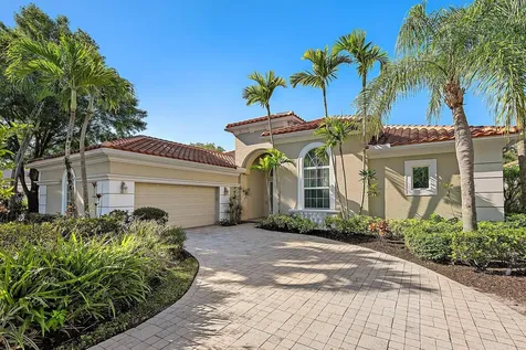 8988 Lakes Boulevard West Palm Beach FL 33412
