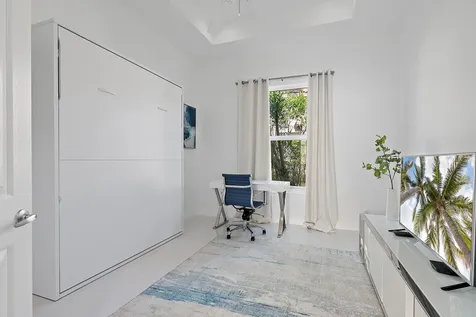 8988 Lakes Boulevard West Palm Beach FL 33412
