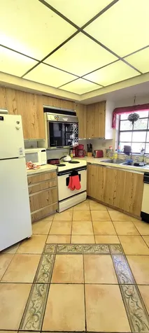 493 Sw 28th Avenue Delray Beach FL 33445