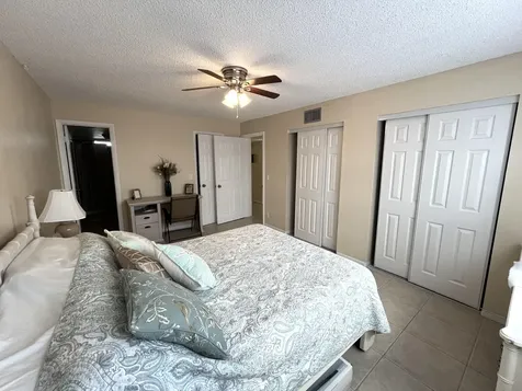 330 Ne 26th Avenue Boynton Beach FL 33435