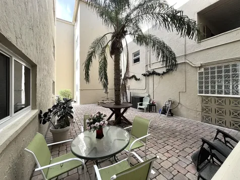 330 Ne 26th Avenue Boynton Beach FL 33435