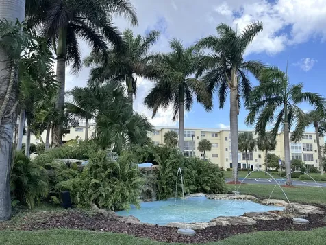 330 Ne 26th Avenue Boynton Beach FL 33435