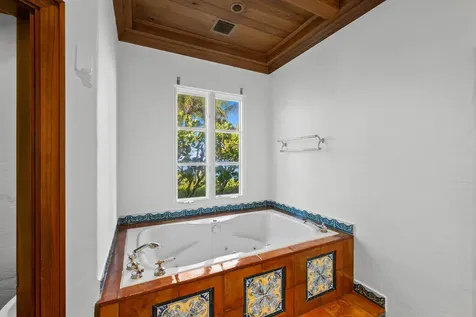 240 N Ocean Boulevard Palm Beach FL 33480