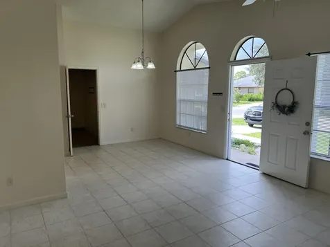 5879 Se Wilsie Drive Stuart FL 34997