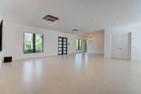 14036 N Miller Drive Palm Beach Gardens FL 33410