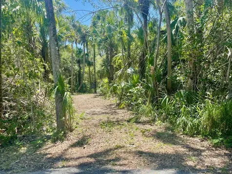 1905 Old River Road Fort Pierce FL 34945