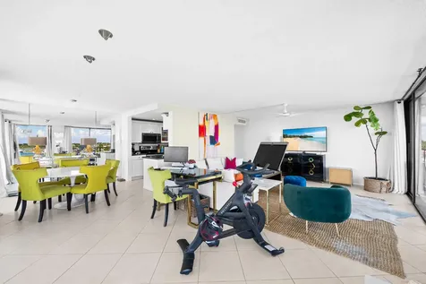 899 Jeffery Street Boca Raton FL 33487