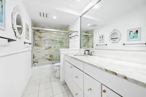 899 Jeffery Street Boca Raton FL 33487