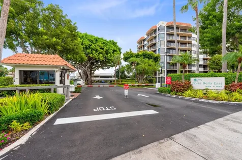 899 Jeffery Street Boca Raton FL 33487