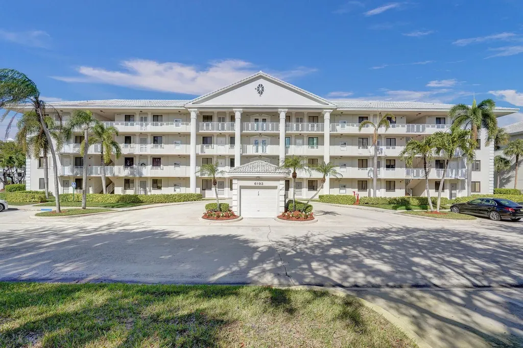 6193 Balboa Circle Boca Raton FL 33433