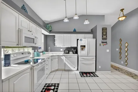 5156 Elpine Way Palm Beach Gardens FL 33418