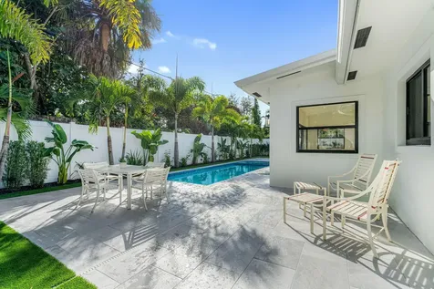 433 Aylesbury Road Delray Beach FL 33444