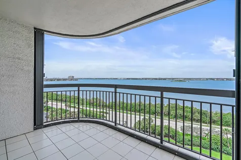 5380 N Ocean Drive Singer Island FL 33404