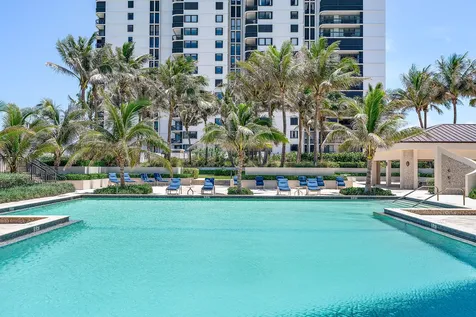 5380 N Ocean Drive Singer Island FL 33404