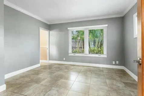 121 NE Spanish Court Boca Raton FL 33432
