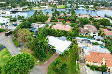 121 NE Spanish Court Boca Raton FL 33432