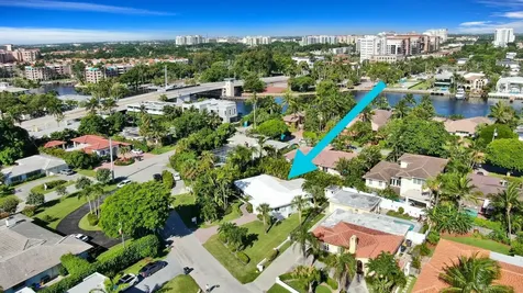 121 NE Spanish Court Boca Raton FL 33432