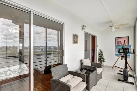 4089 Guildford Boca Raton FL 33434