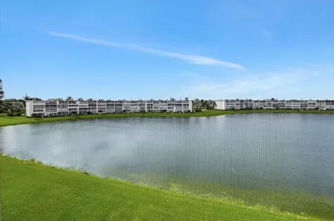 4089 Guildford Boca Raton FL 33434