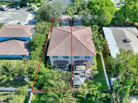 2560 NE 11th Street Pompano Beach FL 33062