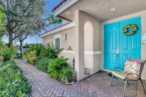 2560 NE 11th Street Pompano Beach FL 33062