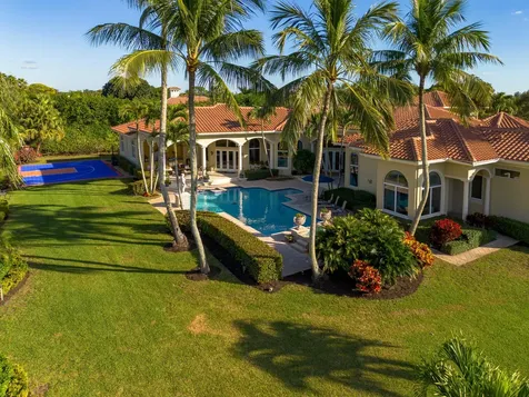 7956 Steeplechase Drive Palm Beach Gardens FL 33418