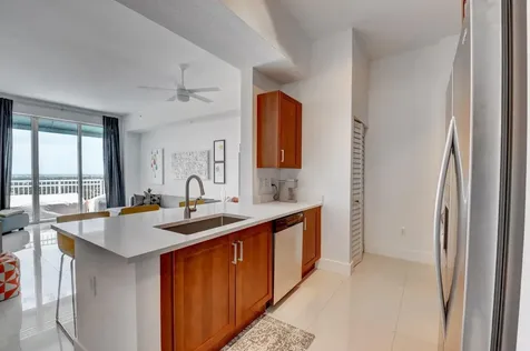 450 N Federal Highway Boynton Beach FL 33435