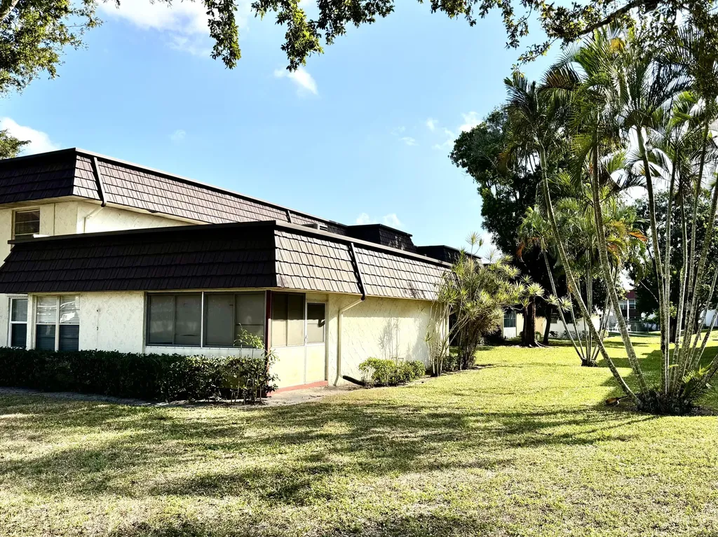12004 Poinciana Boulevard Royal Palm Beach FL 33411