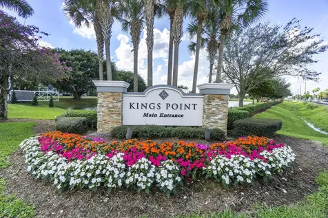 157 Flanders D Delray Beach FL 33484