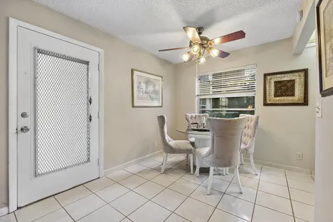 157 Flanders D Delray Beach FL 33484