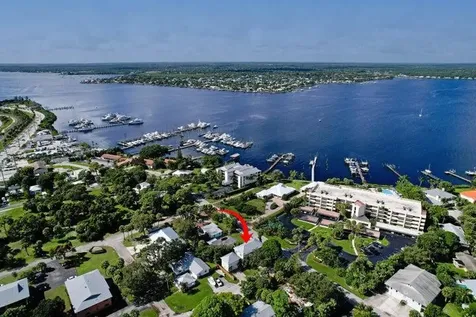 516 Nw North River Drive Stuart FL 34994