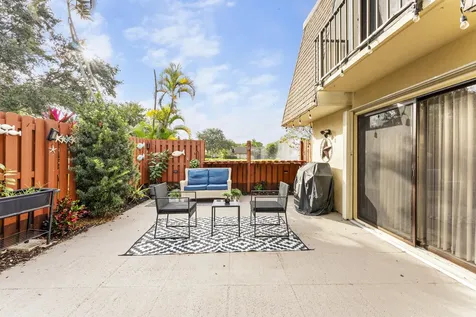 2949 Sw 22nd Avenue Delray Beach FL 33445
