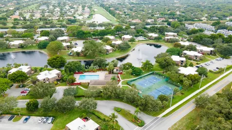 2949 Sw 22nd Avenue Delray Beach FL 33445