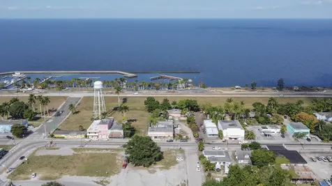 185 E Main Street Pahokee FL 33476