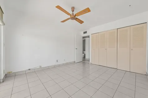 180 Saxony D Delray Beach FL 33446