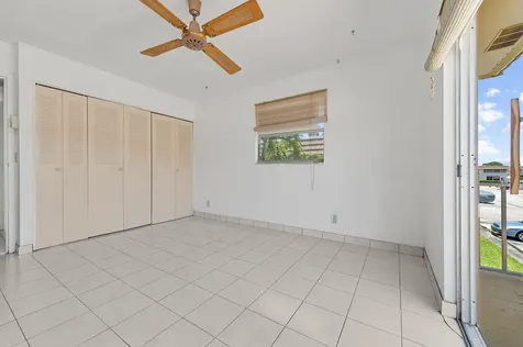 180 Saxony D Delray Beach FL 33446