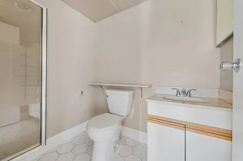 180 Saxony D Delray Beach FL 33446