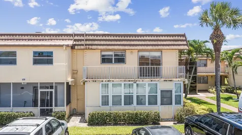 180 Saxony D Delray Beach FL 33446
