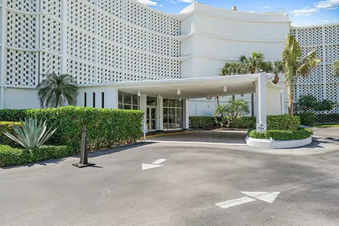 2760 S Ocean Boulevard Palm Beach FL 33480